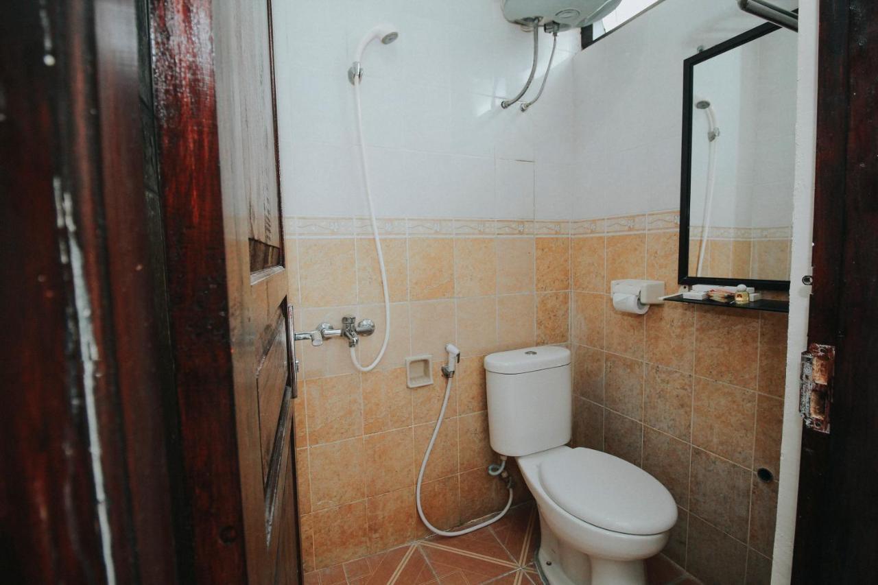 Hotel New Lilik Magelang Esterno foto